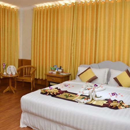 Hotel Rich Pyin Oo Lwin Exterior photo