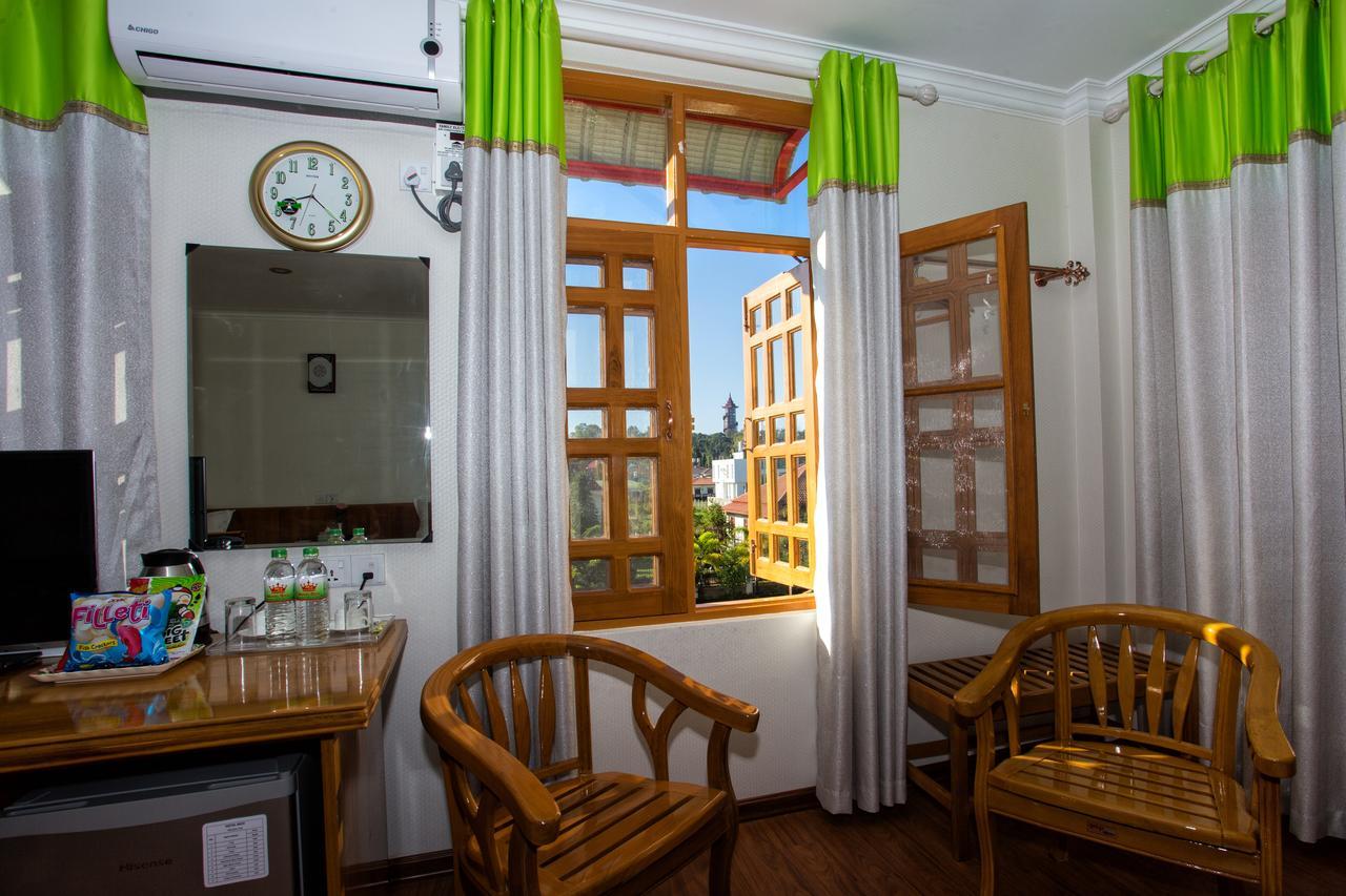 Hotel Rich Pyin Oo Lwin Exterior photo