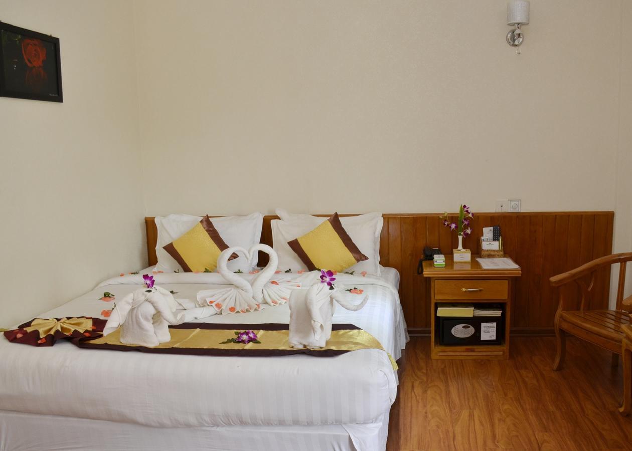 Hotel Rich Pyin Oo Lwin Exterior photo